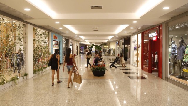 Dia do Trabalhador: como fica o funcionamento de mercados,  shoppings e bancos? Veja mais