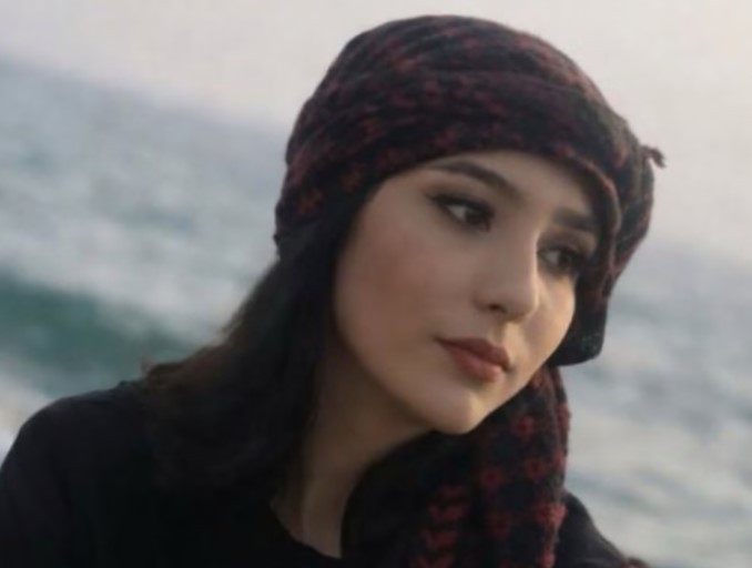 Quem é jovem iraniana que foi condenada à morte por blasfêmia