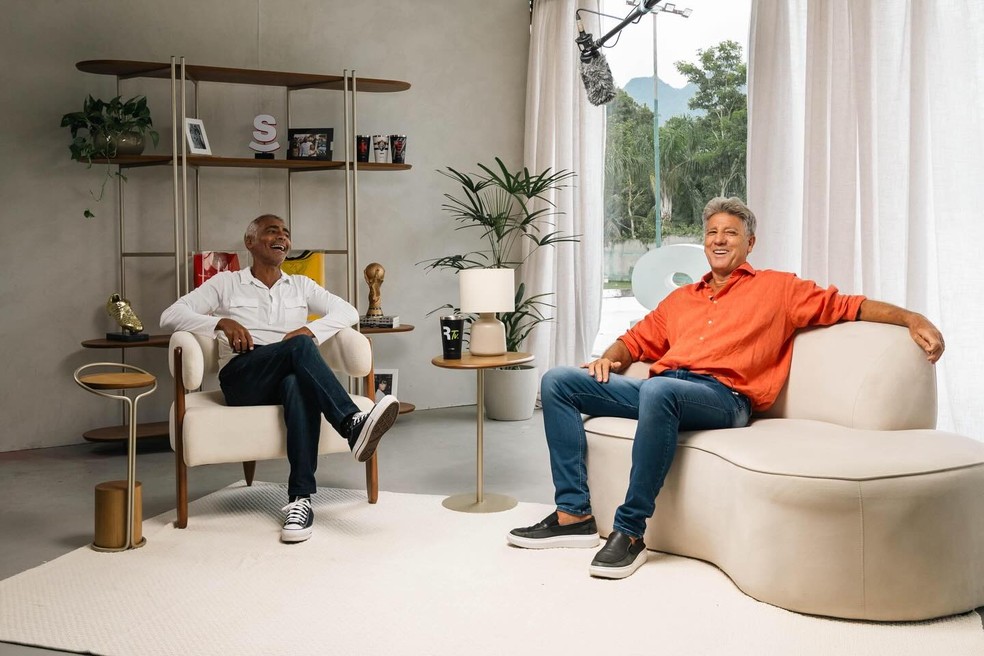 Romário entrevistou o amigo Renato Gaúcho para seu programa na RomárioTV — Foto: reprodução/ instagram