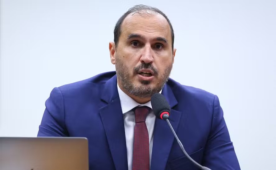 Delegado Fabrício Martins Rocha em audiência na Câmara dos Deputados