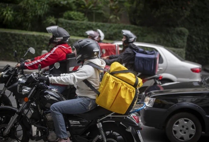 IBGE: veja o perfil dos trabalhadores por aplicativos no Brasil - Foto