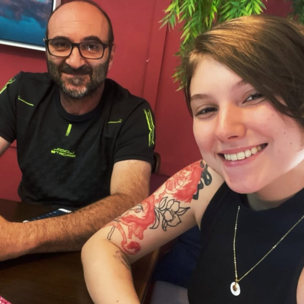 Isabel Veloso e o pai, Joelson Veloso — Foto: Reprodução/Instagram