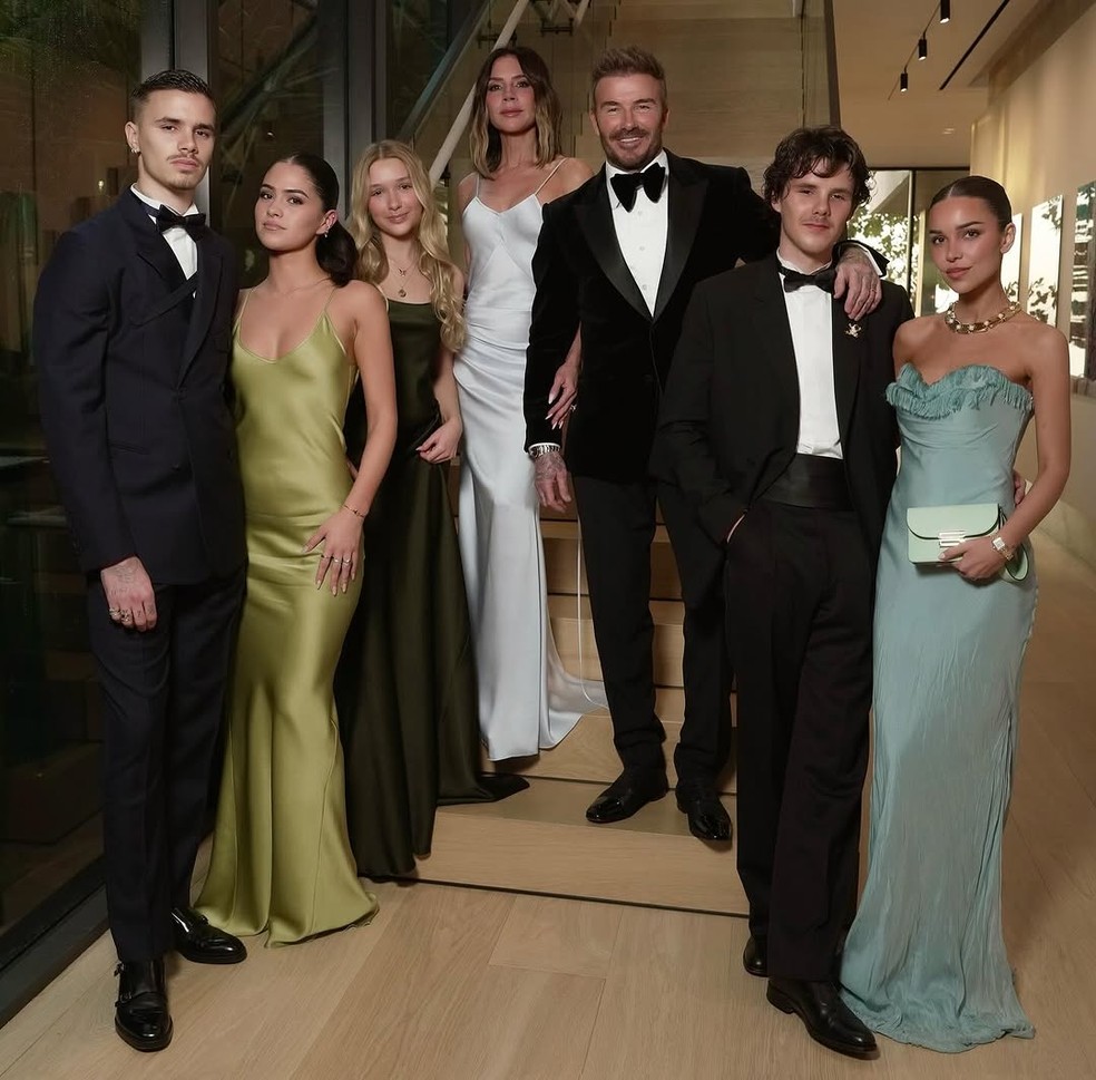 Filho de David Beckham namora brasileira: Jackie Apostel parece ter conquistado família de ex-jogador — Foto: Reprodução/Instagram