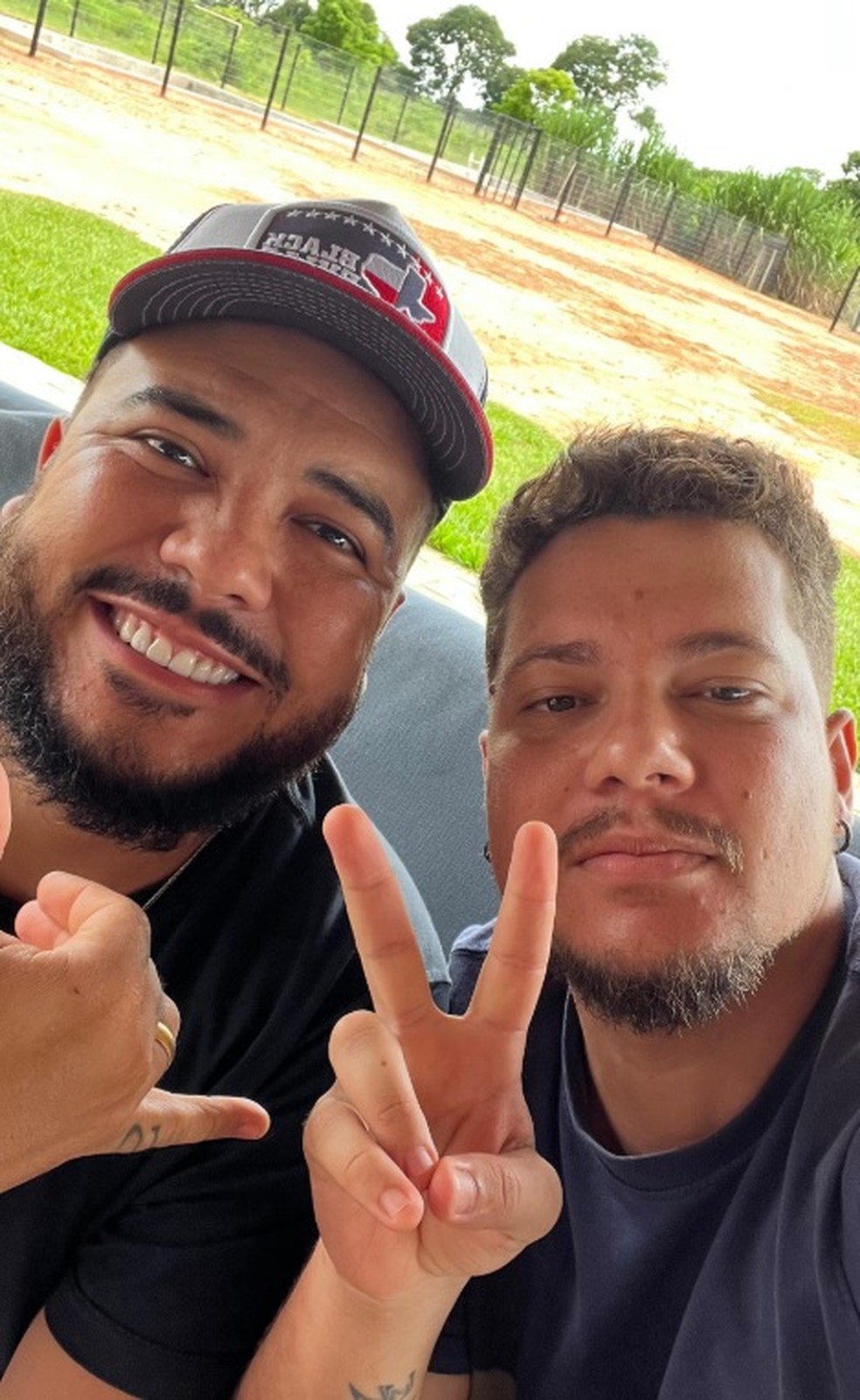 A dupla Hermes e Benício — Foto: Reprodução/Instagram