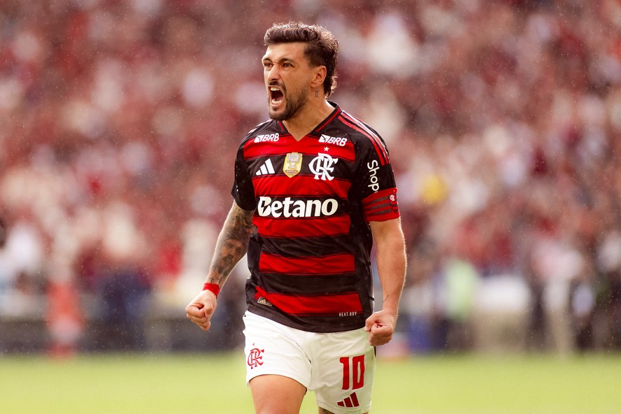 Arrascaeta iguala Kaio Jorge na artilharia do Brasileirão e chega a 20 ...