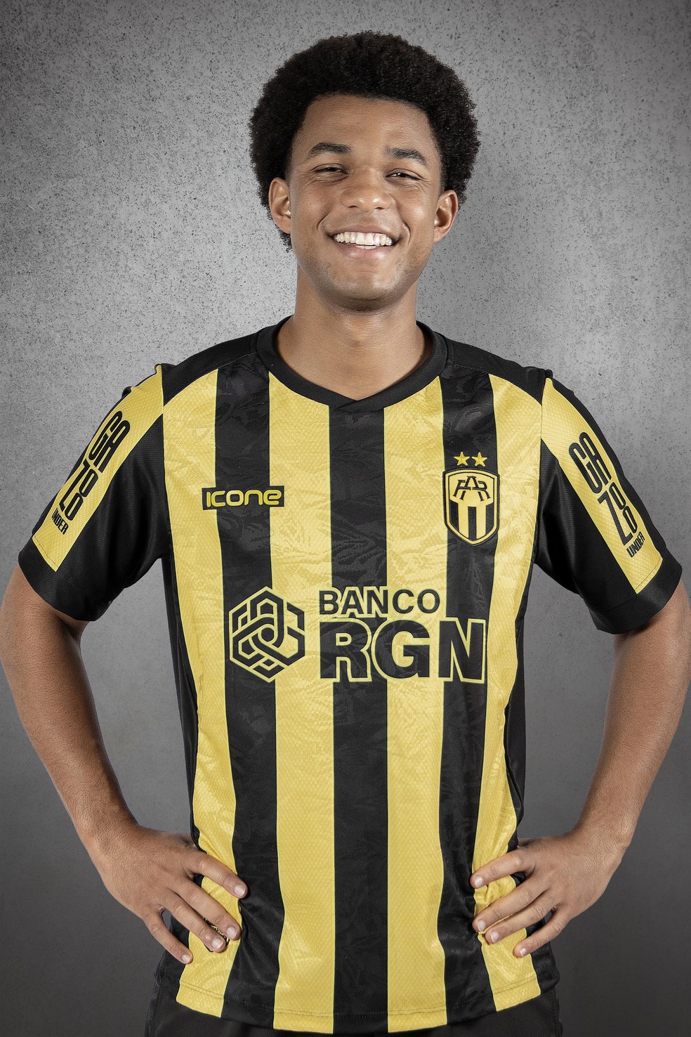 ‘Jogada de Risco’, Luan (Juan Paiva) — Foto: Globo/ Divulgação