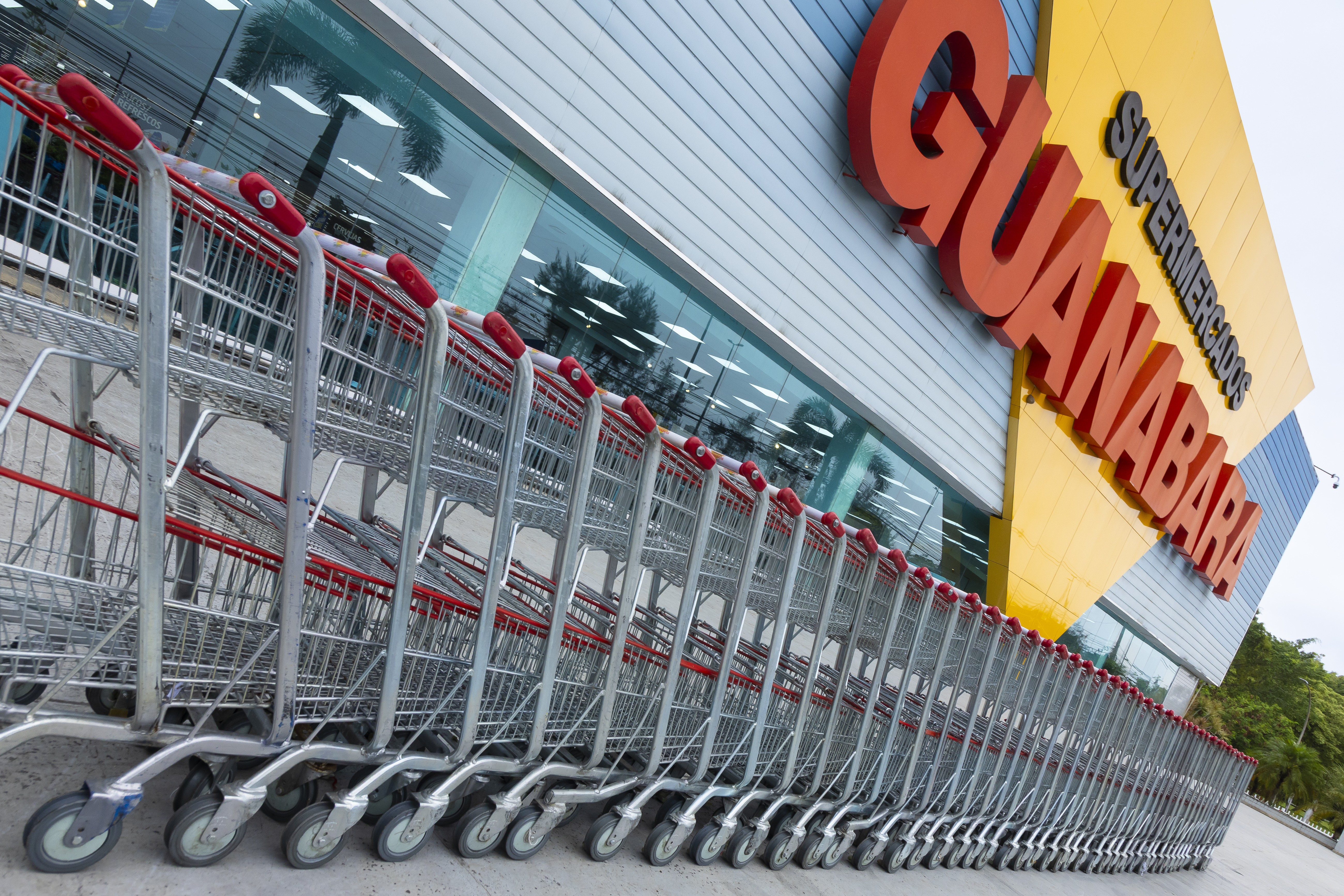 Rede de supermercados terá 2 mil ofertas em campanha de aniversário