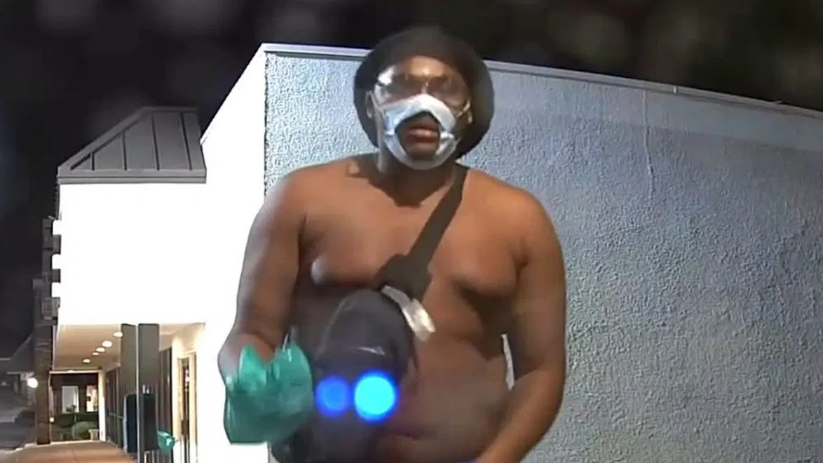 Polícia de cidade nos EUA caça 