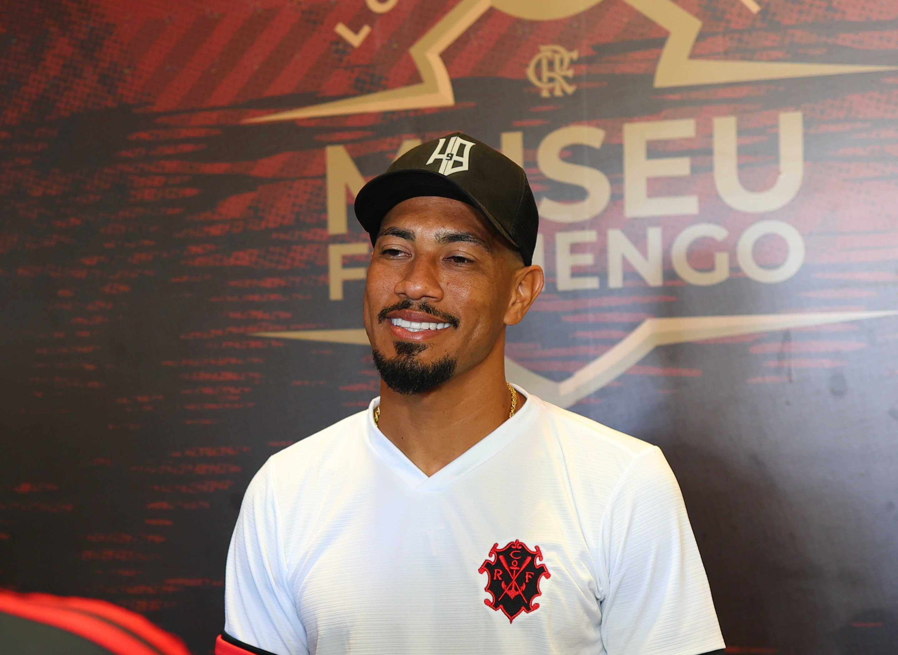 Artilheiro por Flamengo e Bahia, Hernane Brocador admite: 'É o único jogo em que fico com o coração dividido'