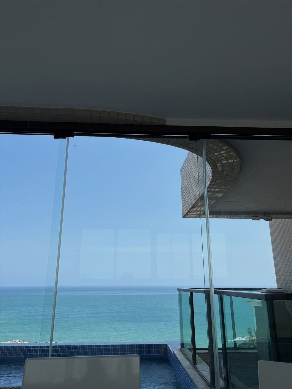 Detalhe da cobertura de Emerson Ferretti em Salvador — Foto: rep/  instagram