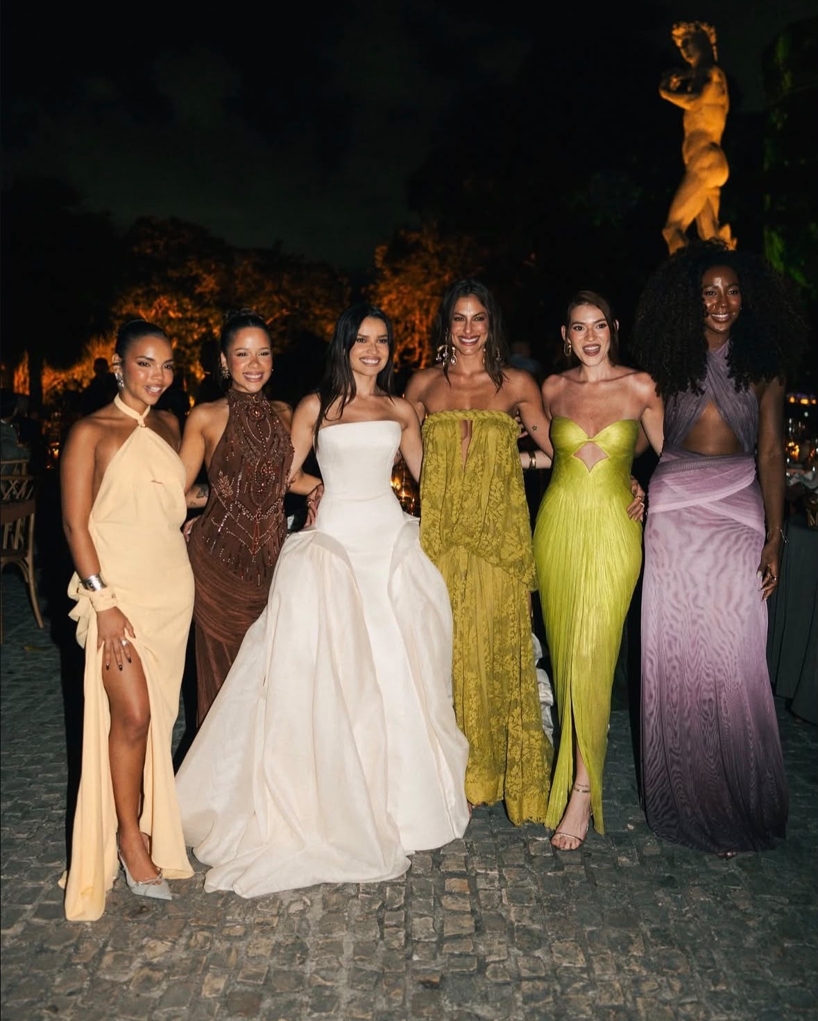 Juliette só convidou três ex-BBBs da sua edição para seu casamento; veja quem foi