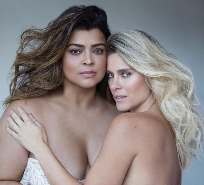 Carolina Dieckmann e Preta Gil em ensaio de moda — Foto: Reprodução/Instagram