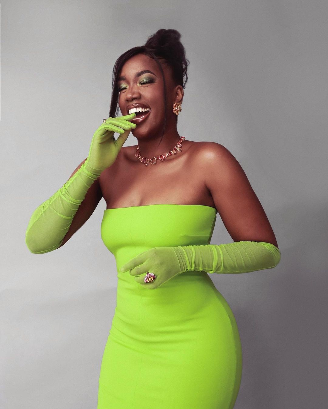 IZA, cantora e técnica do "The voice kids" — Foto: Reprodução de Instagram