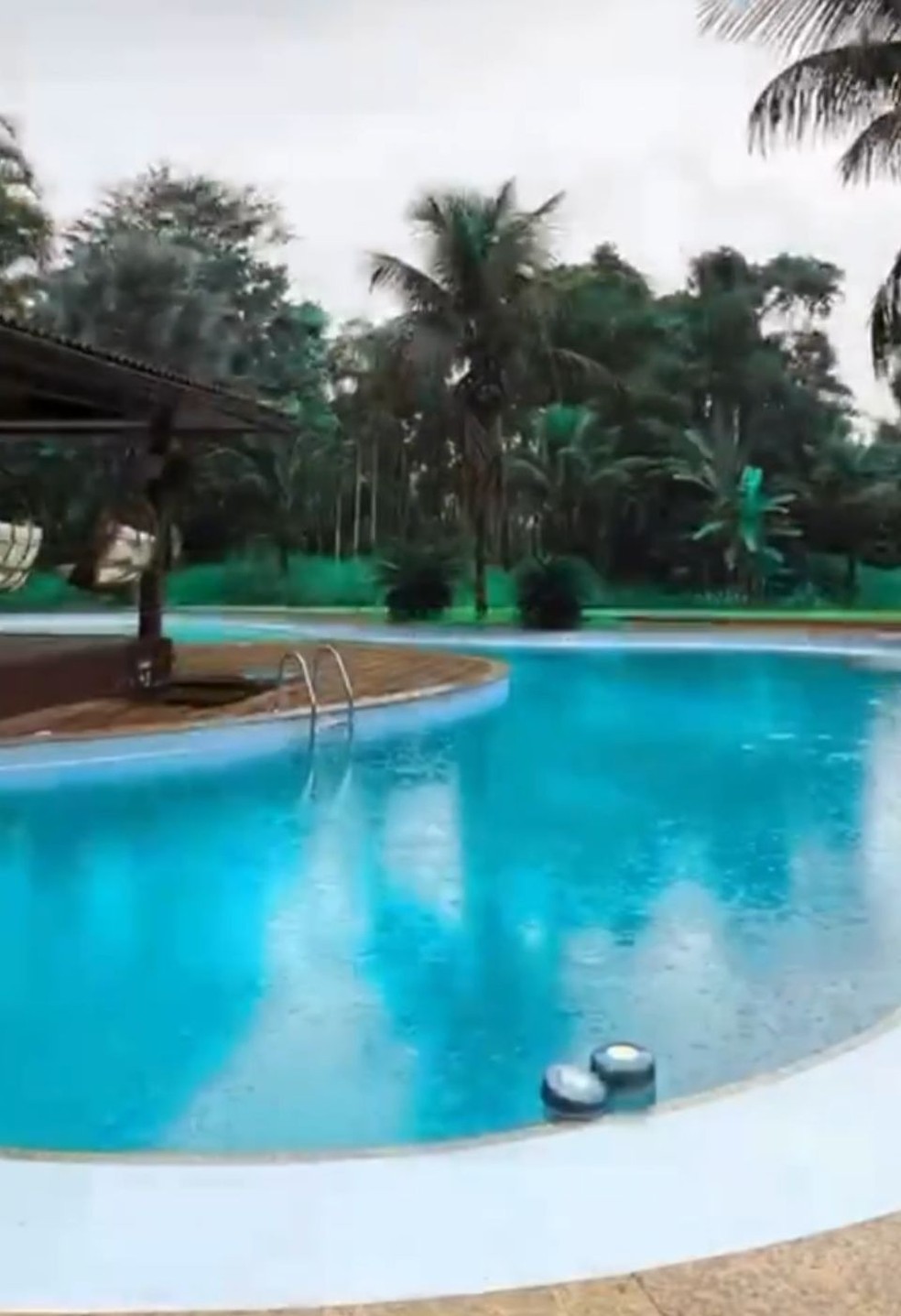 mansão de DJ Marlboro em Mangaratiba, Costa Verde do Rio — Foto: Reprodução/YouTube/Instagram