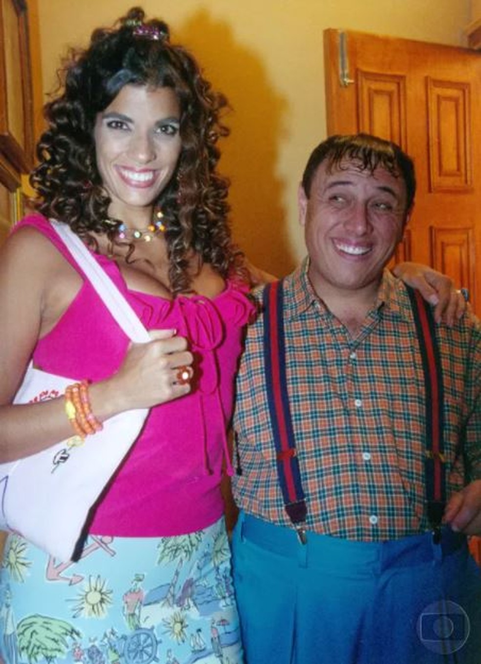 Luciana Coutinho ao lado de Pedro Bismarck, o Nerso da Capitinga no "Zorra total" &mdash; Foto: Reprodu&ccedil;&atilde;o/Instagram