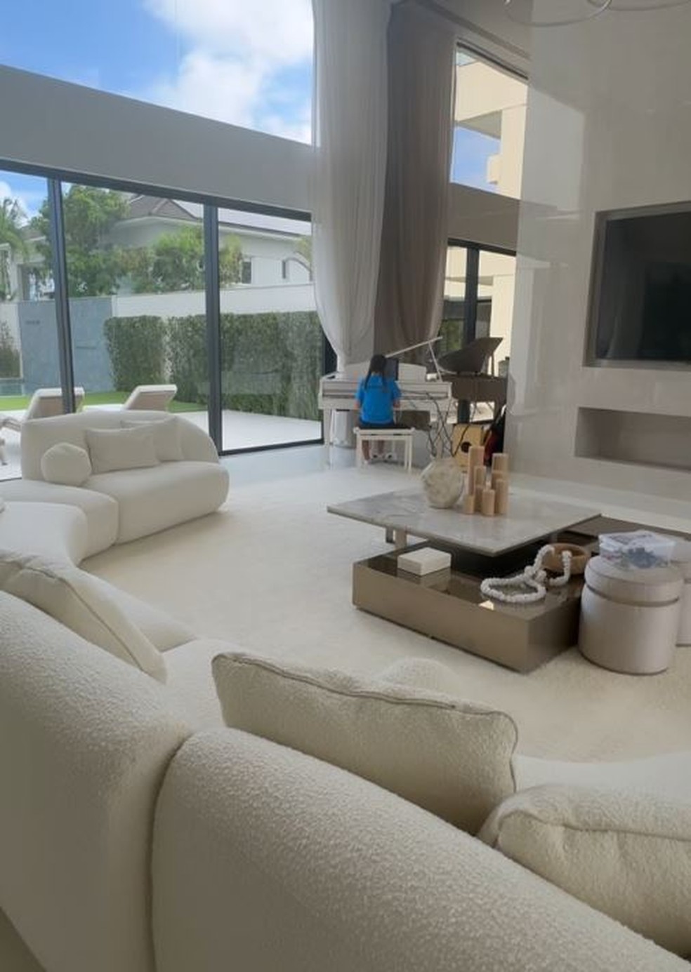 Veja fotos da mansão de Jorginho, do Flamengo — Foto: Reprodução/Instagram