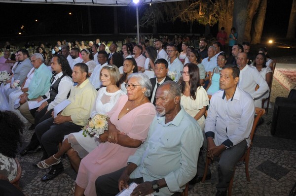 Casamento Comunitário em Quissamã — Foto: Divulgação