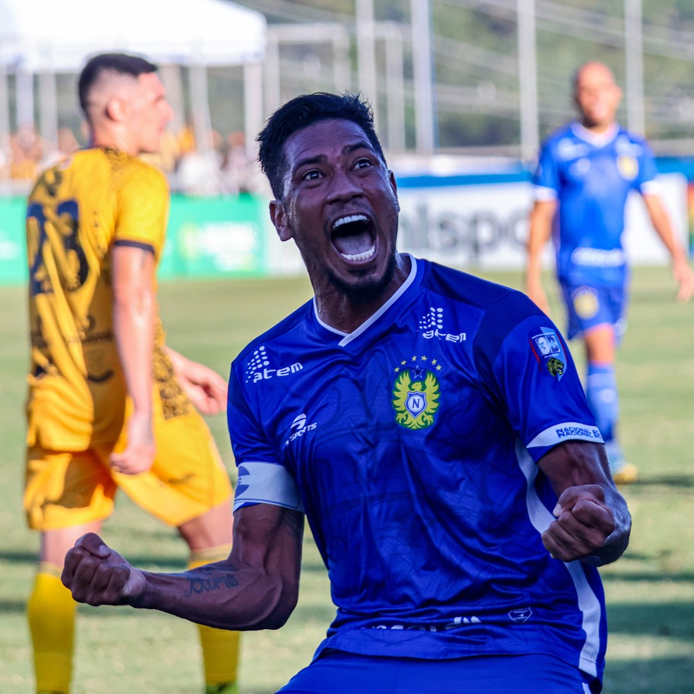 Hernane Brocador está no Nacional do Amazonas — Foto: Mateus Moreira/FAF