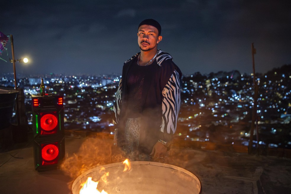 Bagdá (Xamã) em 'Três Graças' — Foto: Estevam Avellar/ Rede Globo/ Divulgação