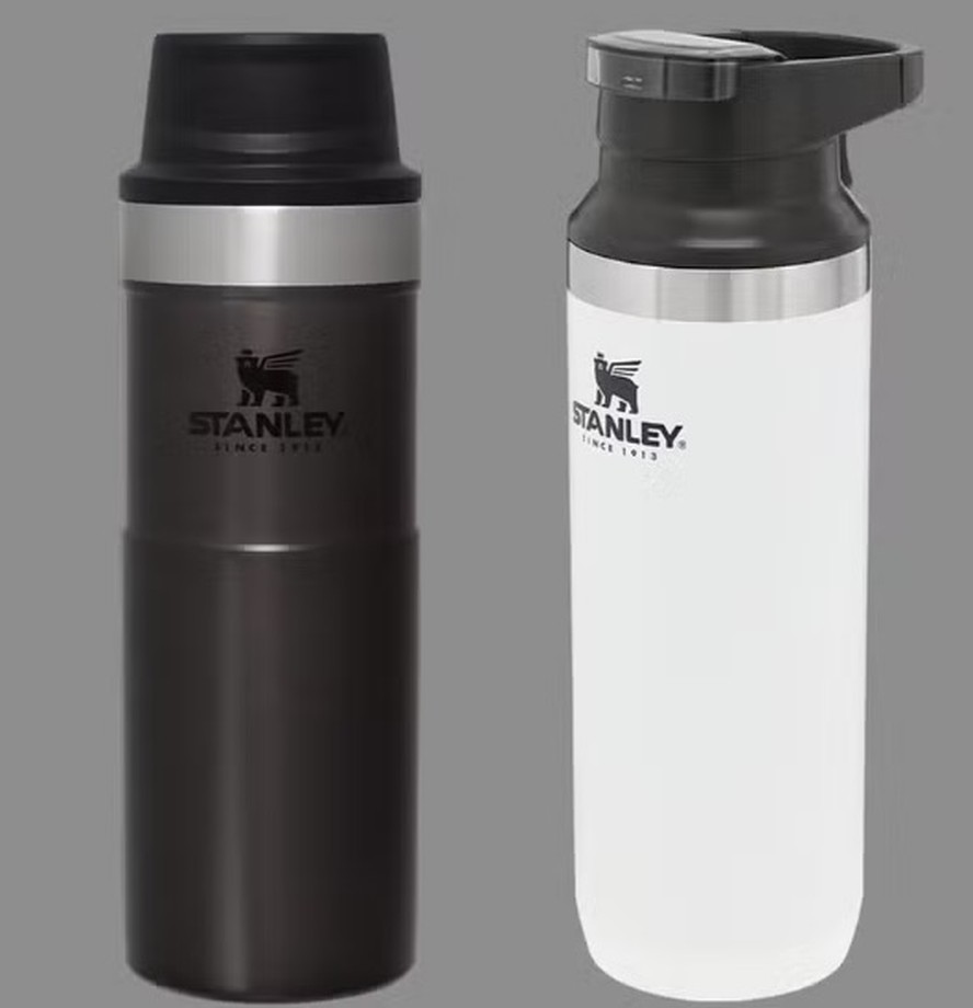 Garrafas térmicas Stanley: recall por problemas nas tampas