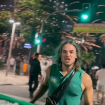 Ex-galã de 'Malhação', Daniel Erthal vende cerveja nas ruas do Rio — Foto: Instagram