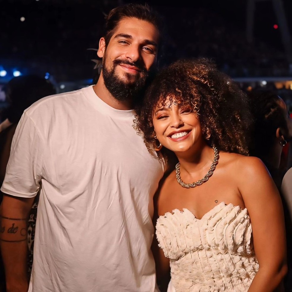 Sheron Menezzes e Saulo Bernard — Foto: Reprodução/Instagram