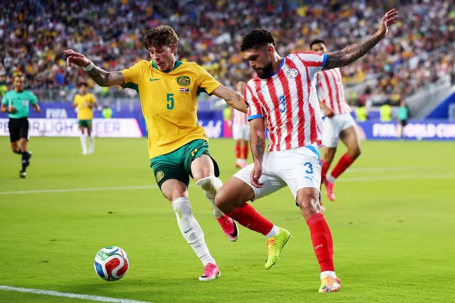 Empate classifica a Austrália e deixa o Paraguai com vaga encaminhada na segunda fase da Copa; EUA perdem para Turquia