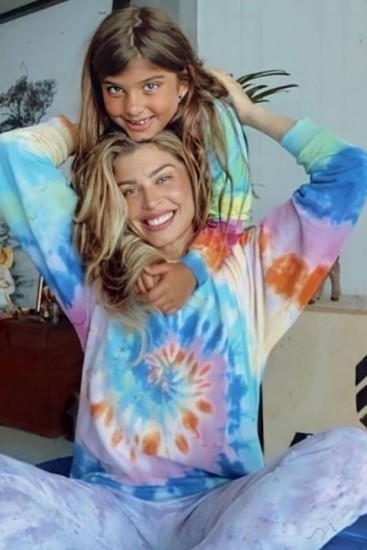 Grazi Massafera com a filha, Sofia — Foto: Reprodução-Instagram