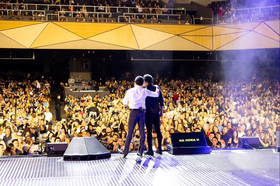 Zezé Di Camargo e Luciano não se falam em bastidores de show no Rio — Foto: Instagram