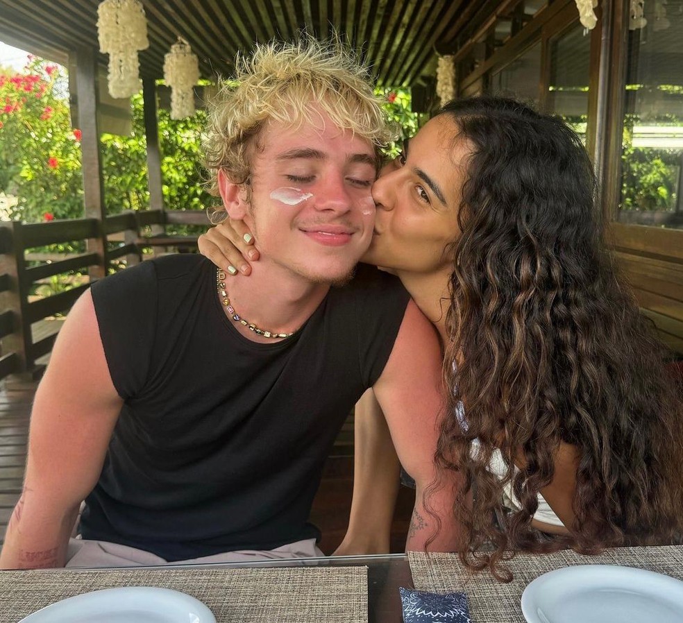 Marina Sena e o namorado, Juliano Floss — Foto: Instagram