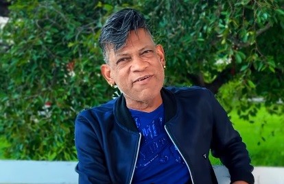 Calcinha Preta presta homenagem emocionante ao ex-vocalista Rogério Valença