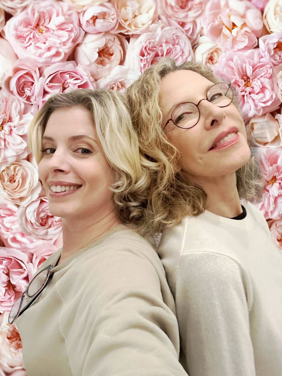 Dani Valente com a sogra, Marilia Gabriela — Foto: Instagram