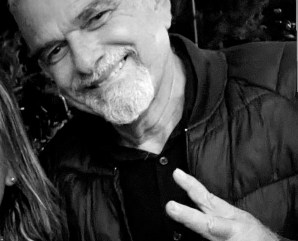 O segurança Carlos Alberto Machado Ribeiro foi levado ao hospital, mas não resistiu — Foto: Reprodução