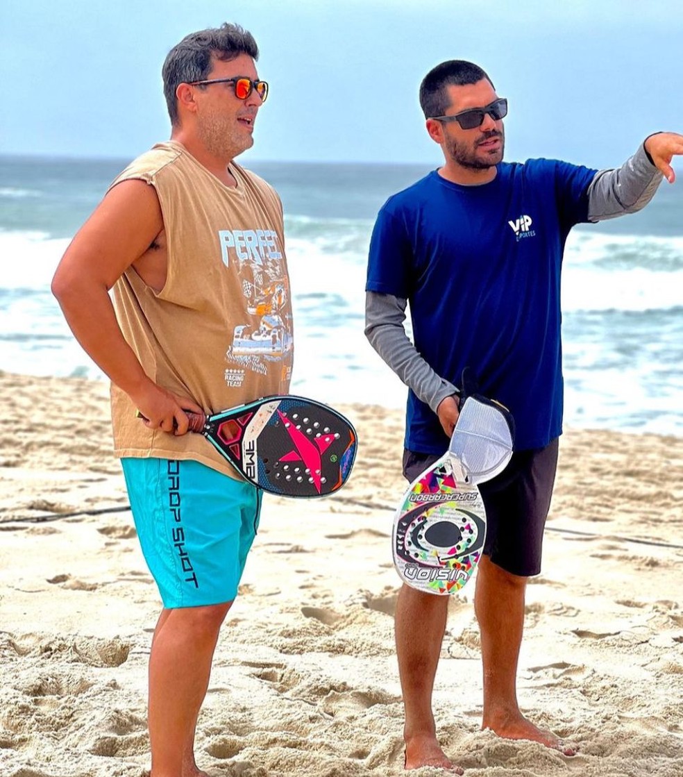 André Marques pratica beach tênis para perder peso — Foto: Instagram