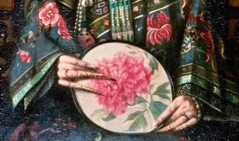 As unhas compridas estiveram na moda por vários séculos — Foto: Reprodução/Internet