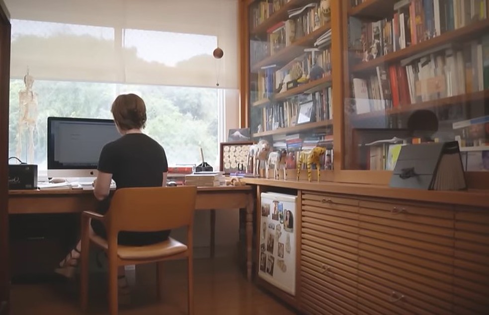 O escritório de Fernanda Torres — Foto: reprodução/ GNT