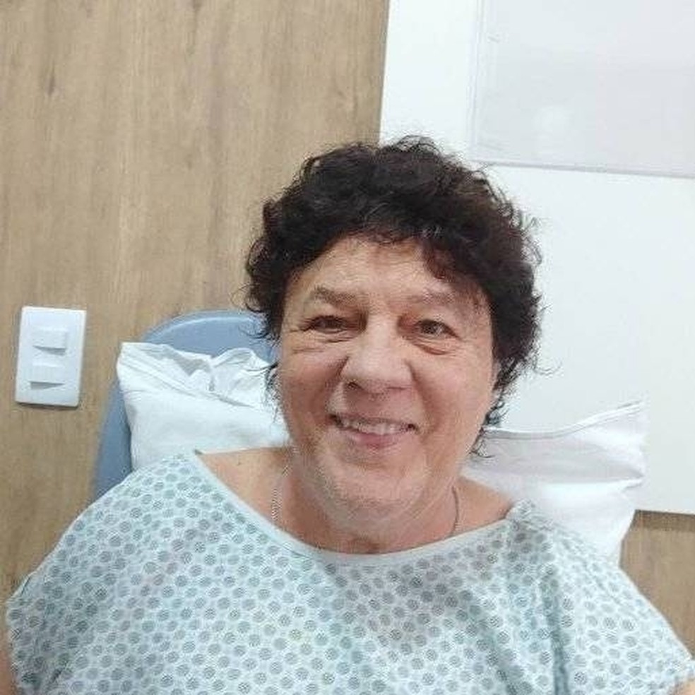 Aos 80 anos, cantor Wanderley Cardoso sofre acidente doméstico e quebra o  fêmur