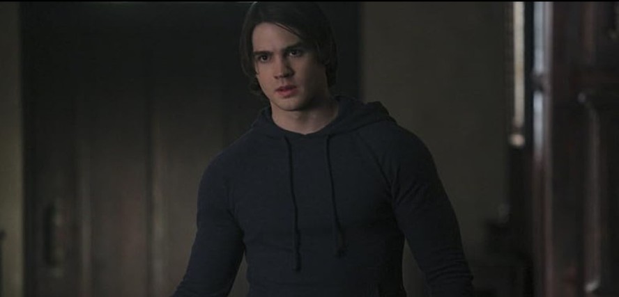 Ator de 'The vampire diaries' volta para a web após comentários sobre sua aparência