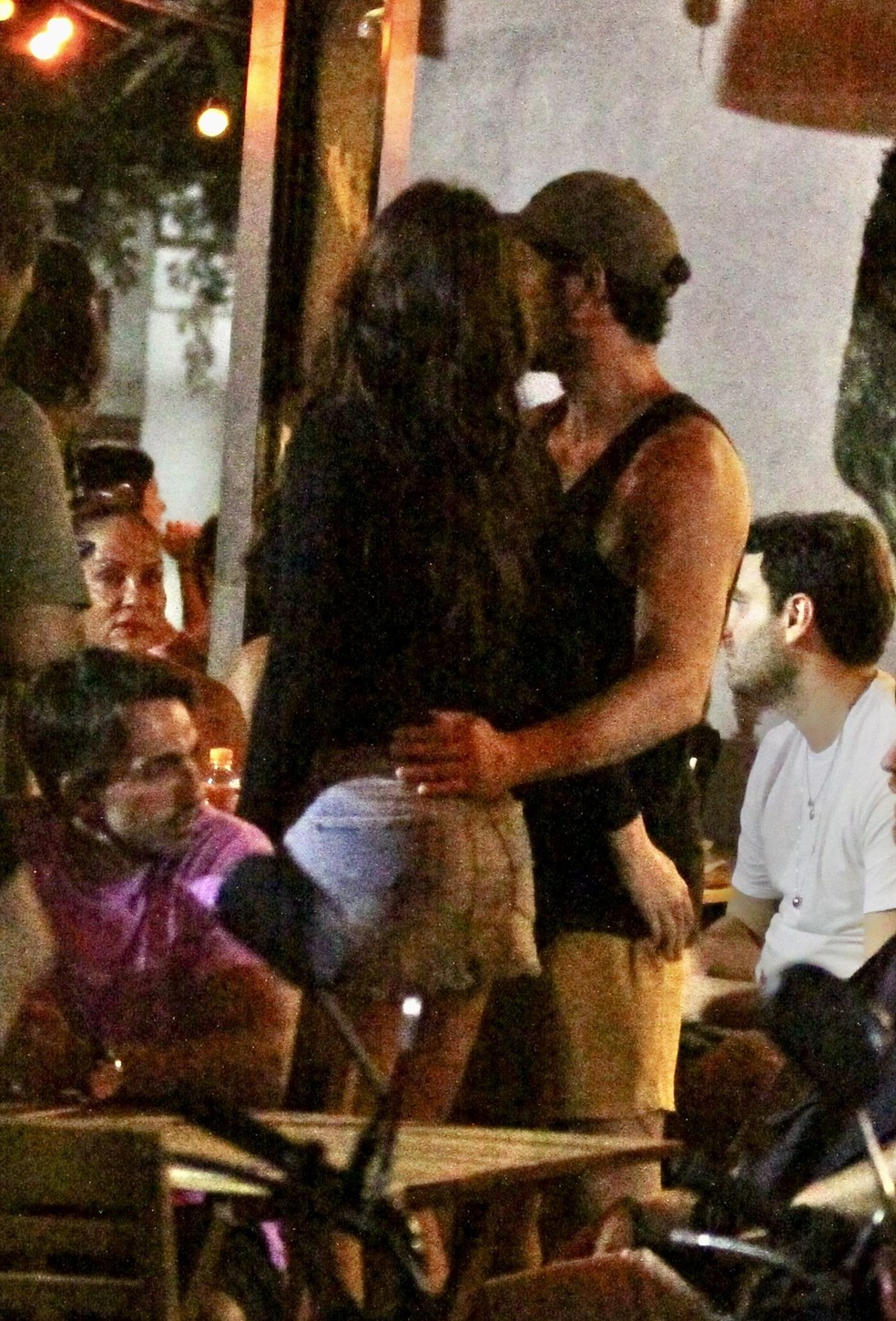 Rafa Kalimann e Allan Souza Lima vivem affair &mdash; Foto: Extra