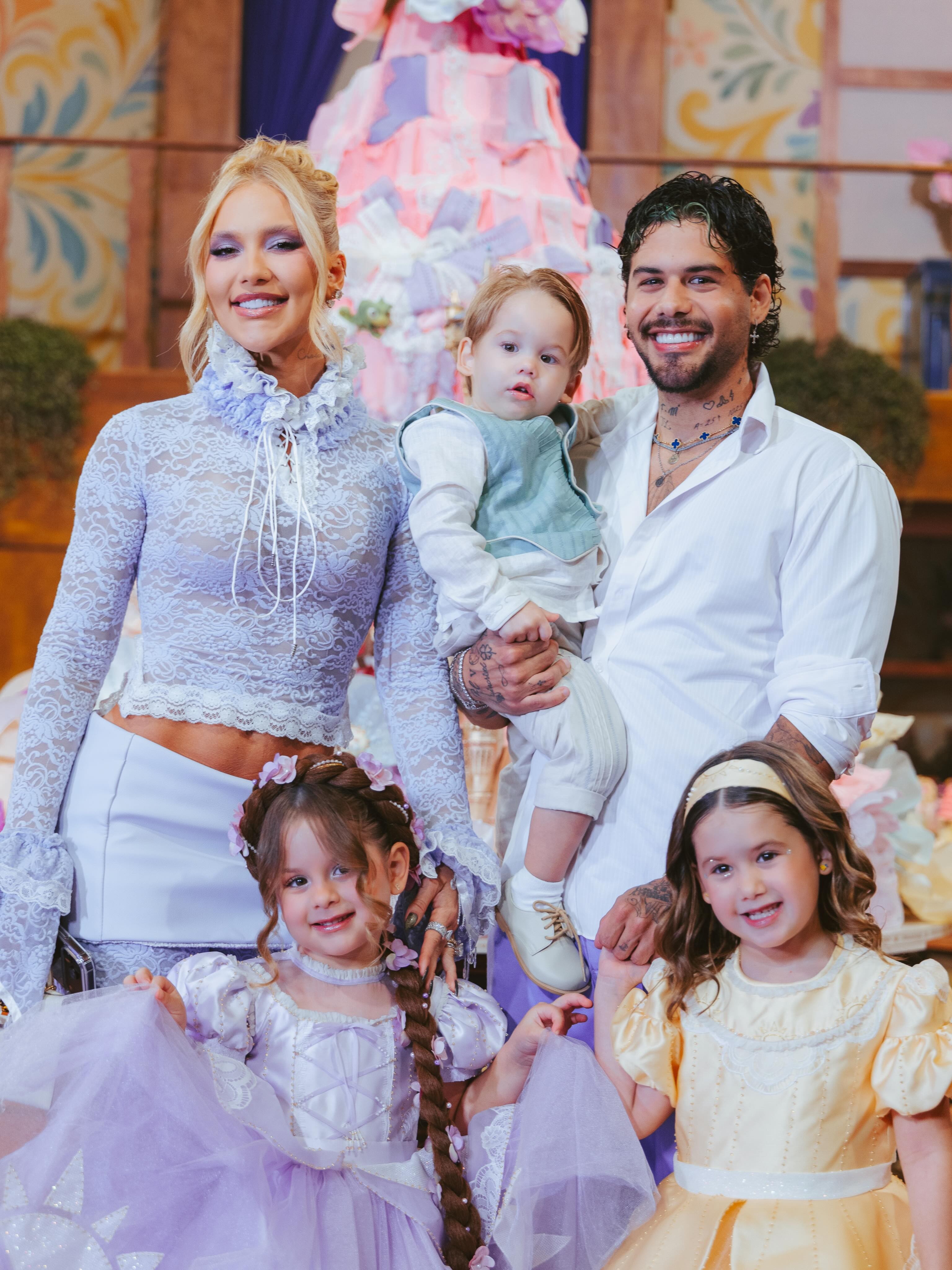 Fãs pedem volta de Zé Felipe e Virginia após festa de aniversário da filha: 'Joga reconciliação'