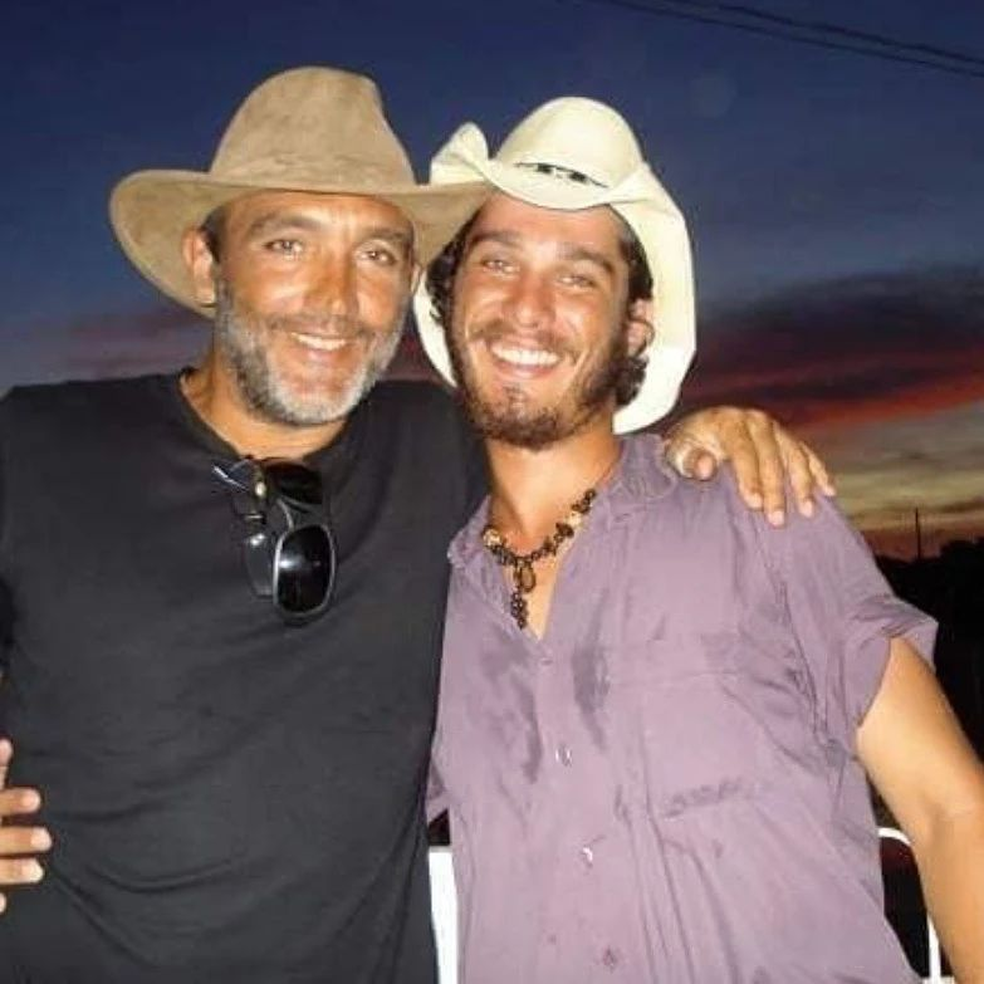 Thommy Schiavo com o diretor Rogério Gomes — Foto: reprodução/ instagram