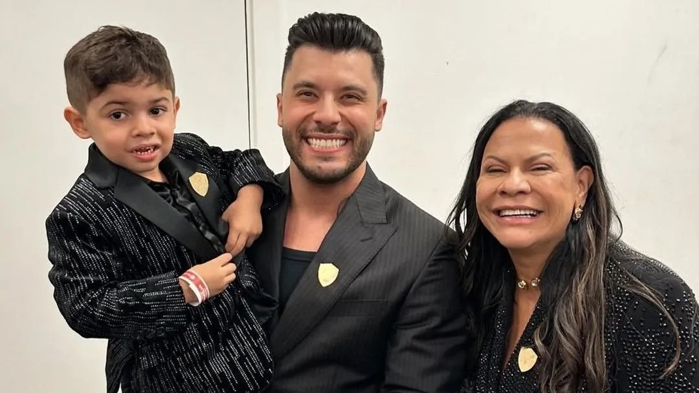 Léo, Murilo Huff e Dona Ruth — Foto: Reprodução/Instagram