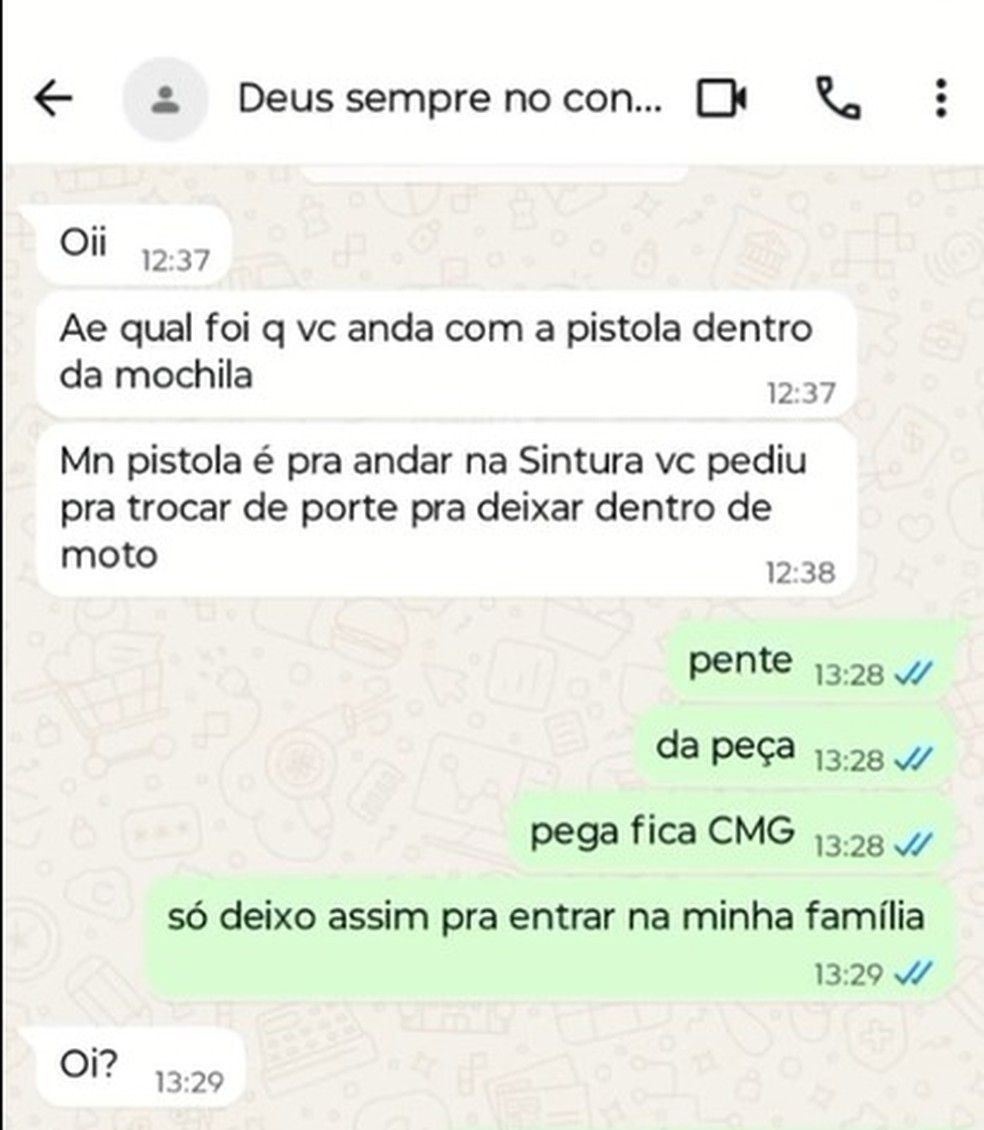 Captura de tela de celular: “Eu já pedi pra sair”, disse rapaz — Foto: Reprodução