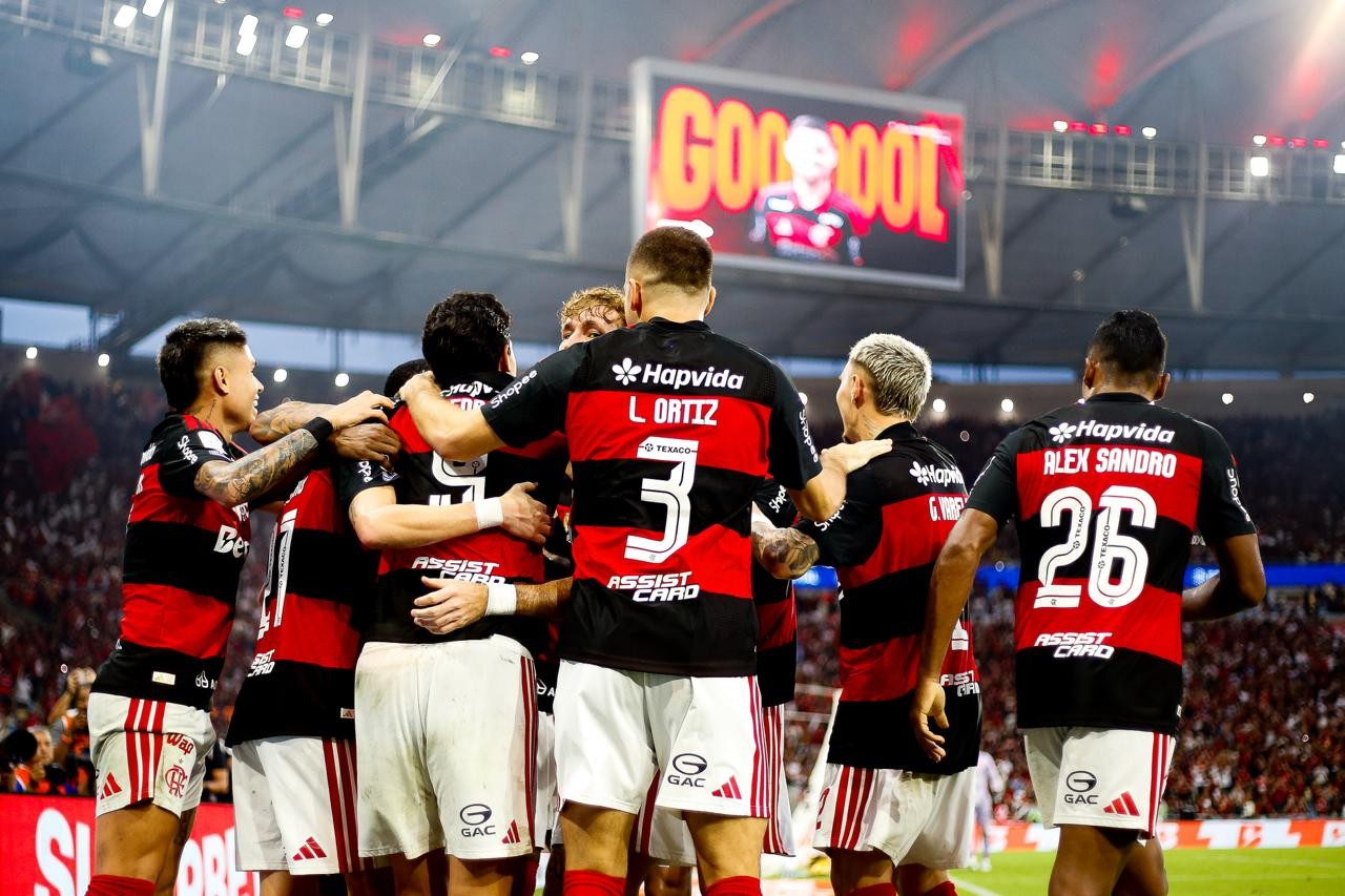 Substituições, comportamento, desfalques: os motivos do Flamengo para não vencer o Vasco mais uma vez