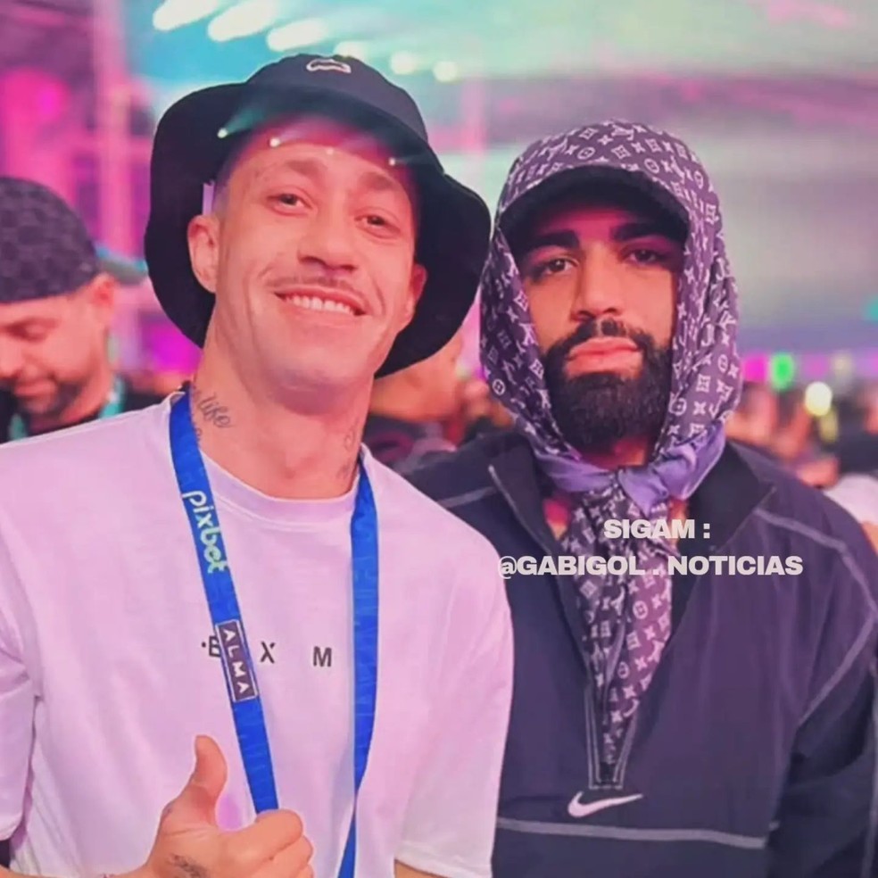 De folga, Gabigol vai &agrave; festival de trap no Rio "disfar&ccedil;ado" &mdash; Foto: reprodu&ccedil;&atilde;o/ instagram