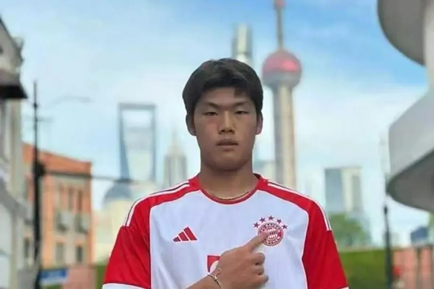 Guo Jiaxuan, de 18 anos, sofreu uma pancada na cabeça em jogo e teve morte cerebral