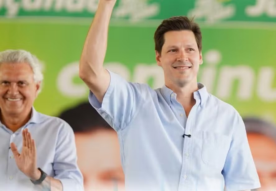 Com apoio de Ronaldo Caiado, Daniel Vilela é eleito governador de Goiás no primeiro turno
