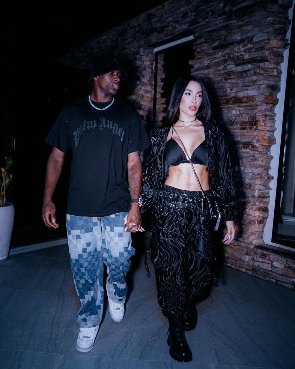 Luiz Henrique, atacante do Botafogo, assumiu namoro com a modelo Tammy Parisoto — Foto: Reprodução/Redes sociais