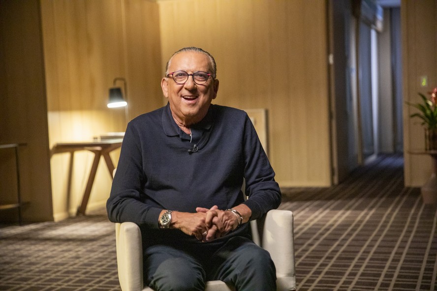 O narrador Galvão Bueno