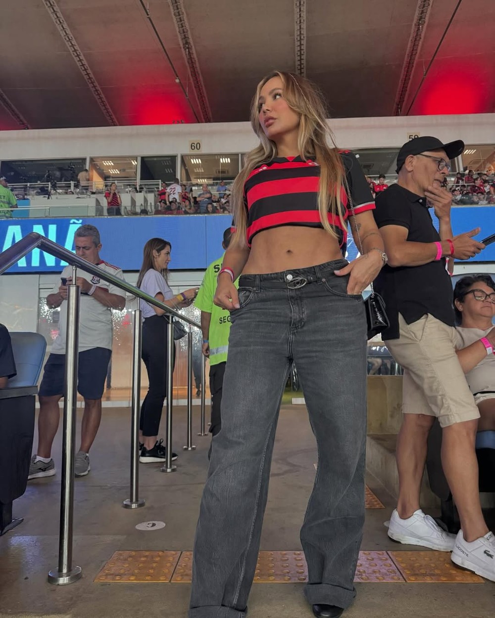 Quem é a modelo que entrou na Justiça pedindo que Bruno Henrique ...